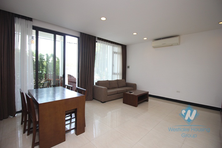 A modern 2 bedroom apartment for rent in Tay Ho, Ha Noi